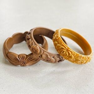 Set of 3 Vintage Faux Wood Carved Look Brown Floral Bangles Bracelets Lot